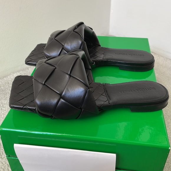 Bottega Veneta flat Lido sandals sz 36 - Picture 4 of 11